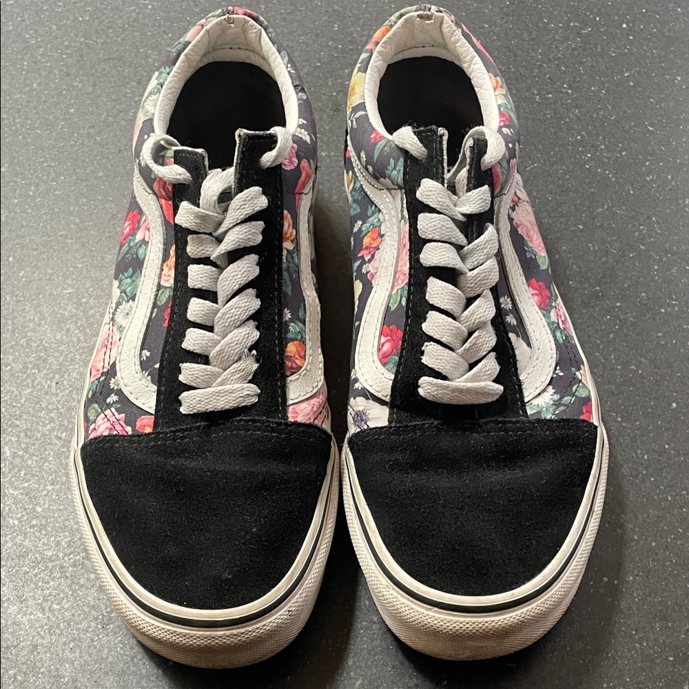 Vans Women's Black Floral Low-Top Sneakers - Picture 6 of 6